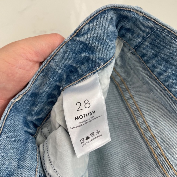 MOTHER The Insider Crop Step Fray Hem Bootcut Jeans- I Confess - Picture 4 of 5